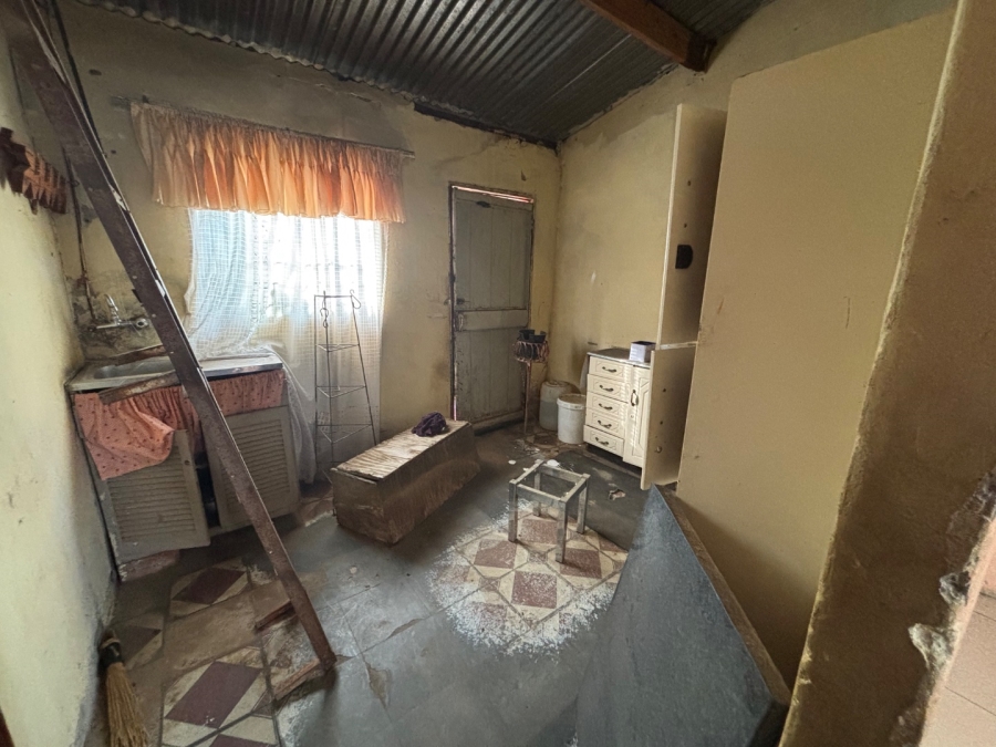 2 Bedroom Property for Sale in Boiki Mothohi Free State
